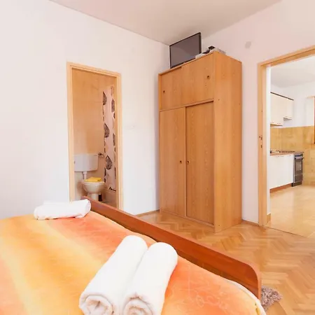 Apartment Ana Makarska Exterior photo