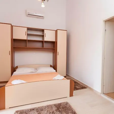 Apartment Ana Makarska Exterior photo