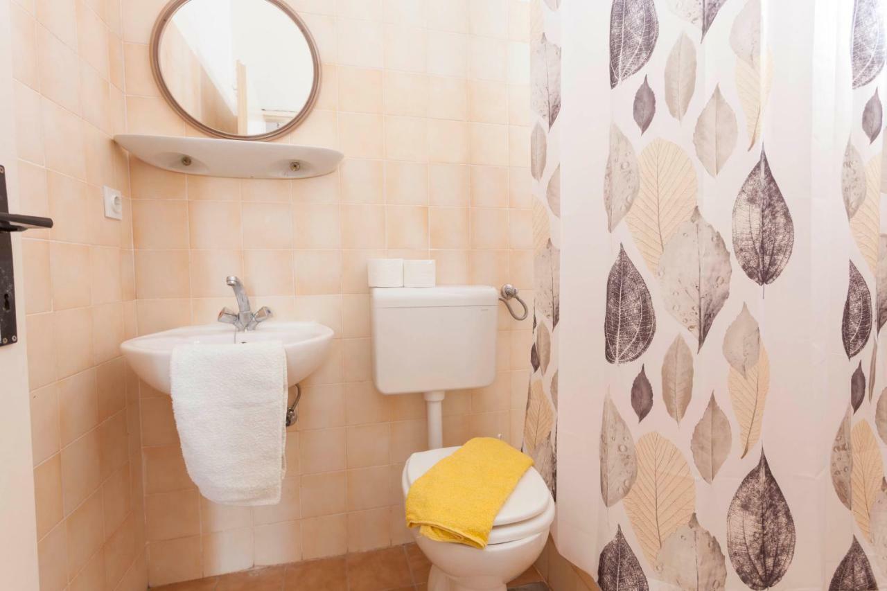 Apartma Ana *