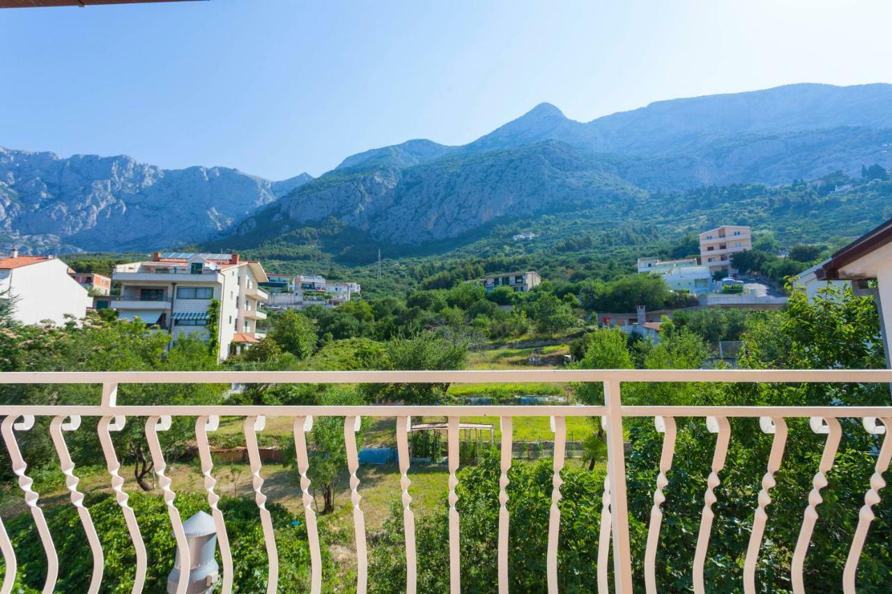 Ana * Makarska