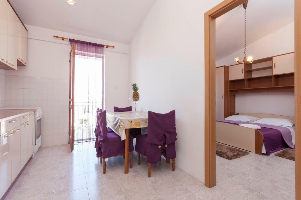 Ana Apartment *