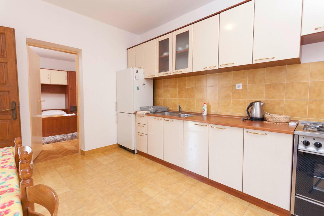 Apartment Ana